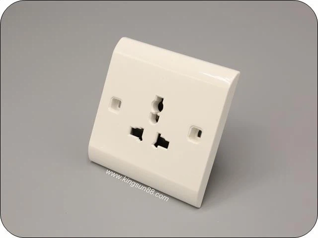 13 এ ইউনিভার্সাল ওয়াল সকেট